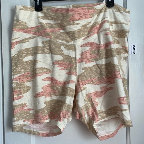 NWT Bike Shorts Extra High Rise - XXL- 6” inseam - Picture 5 of 6